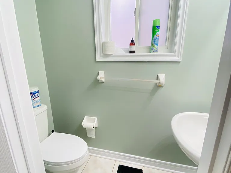 36 Earl Grey Cres — Photo 8