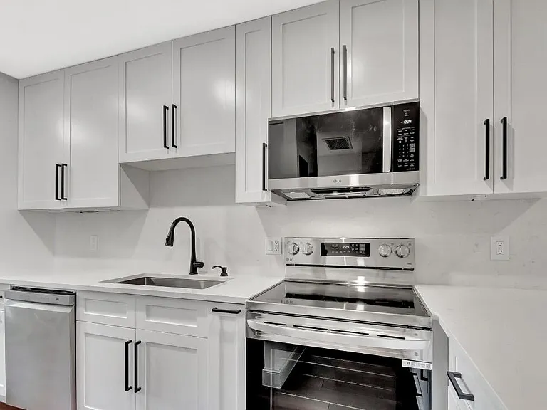 1140 Mahogany Way #204 — Photo 10