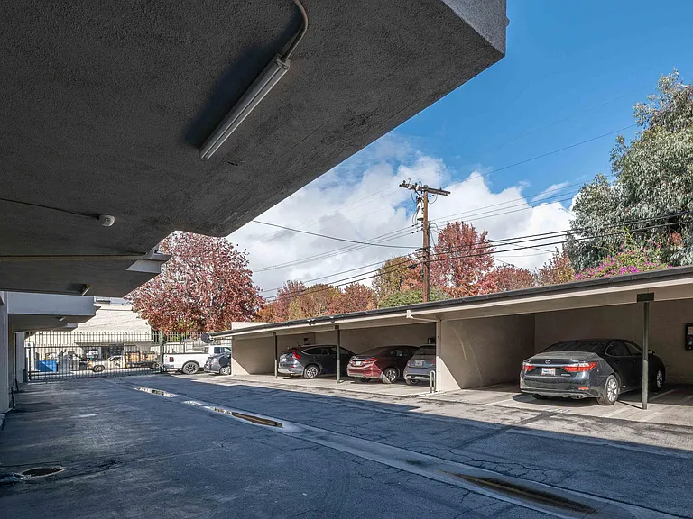 3166 S Sepulveda Blvd #28 — Photo 40