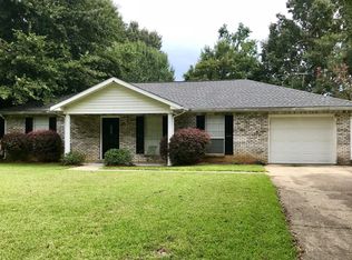 924 Edwards Ave, Fairhope, AL 36532