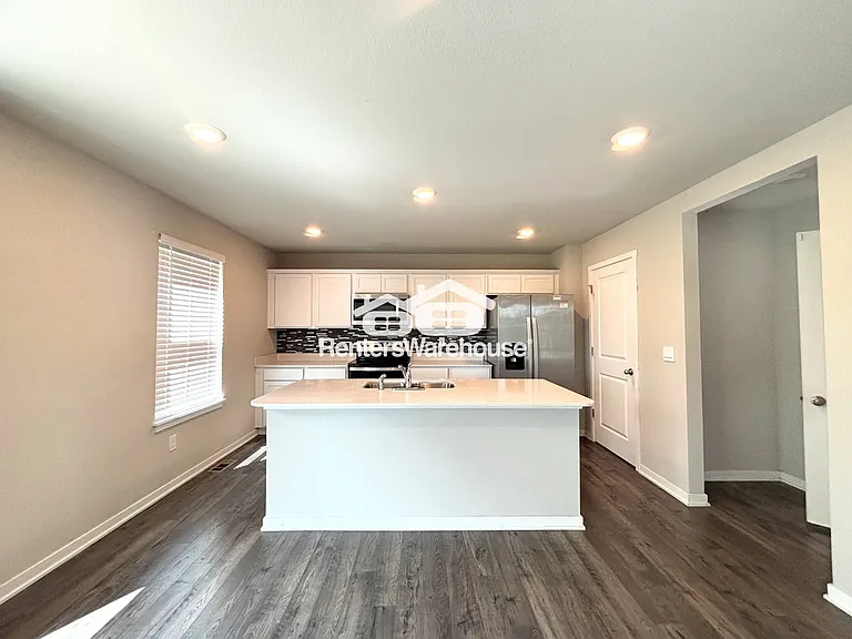150 Dakota Cir — Photo 9