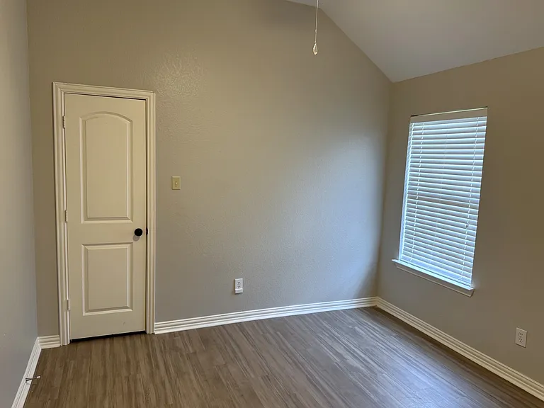 60 Kramer Ln — Photo 20