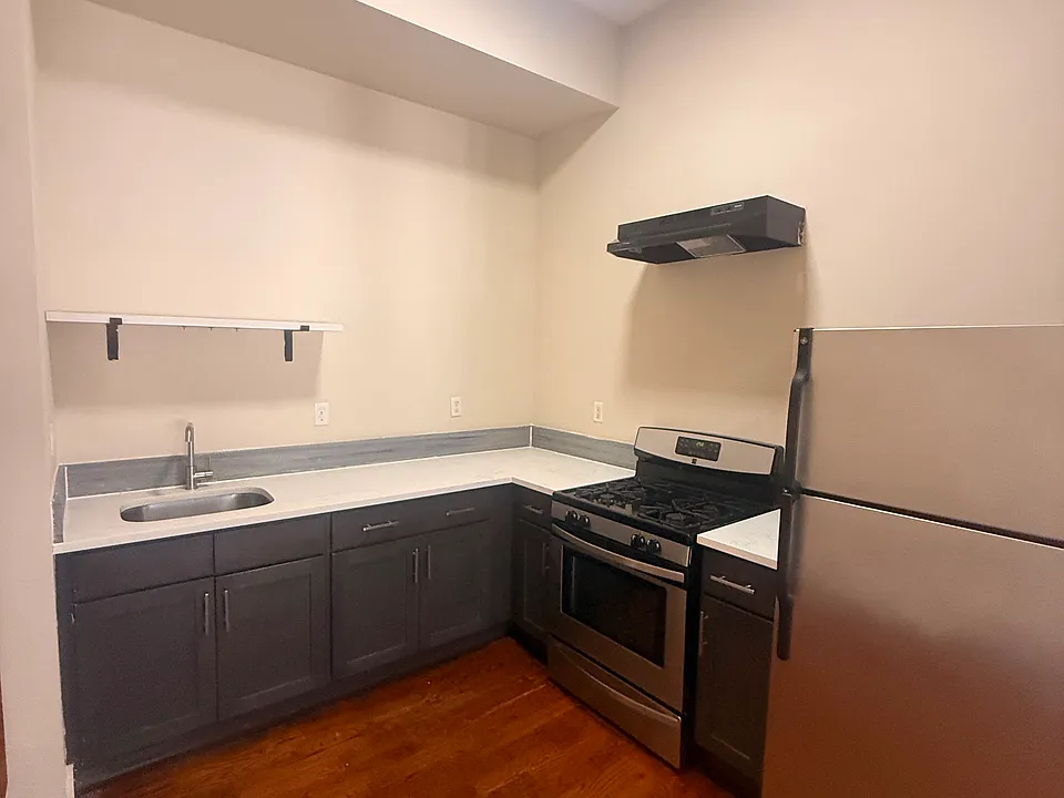 409 Ocean Ave #2