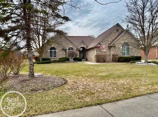 54941 Danielle St, New Baltimore, MI