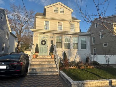 22 Everett Street, Lynbrook, NY, 11563