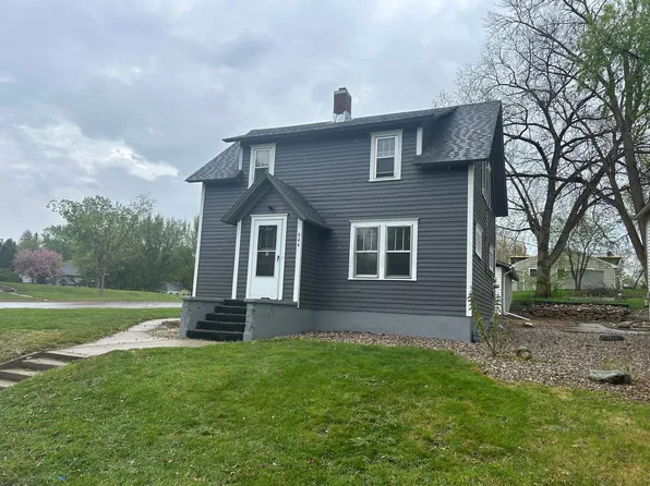 944 Rosemary Ave, Fergus Falls, MN 56537