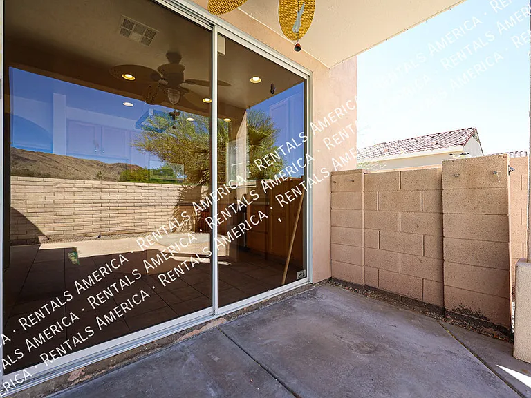 528 W Mountain Sage Dr — Photo 46