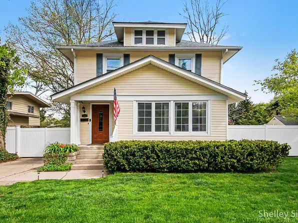 2217 Boston St SE, East Grand Rapids, MI 49506