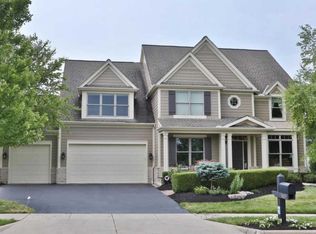 3405 Abbey Knoll Dr, Lewis Center, OH 43035