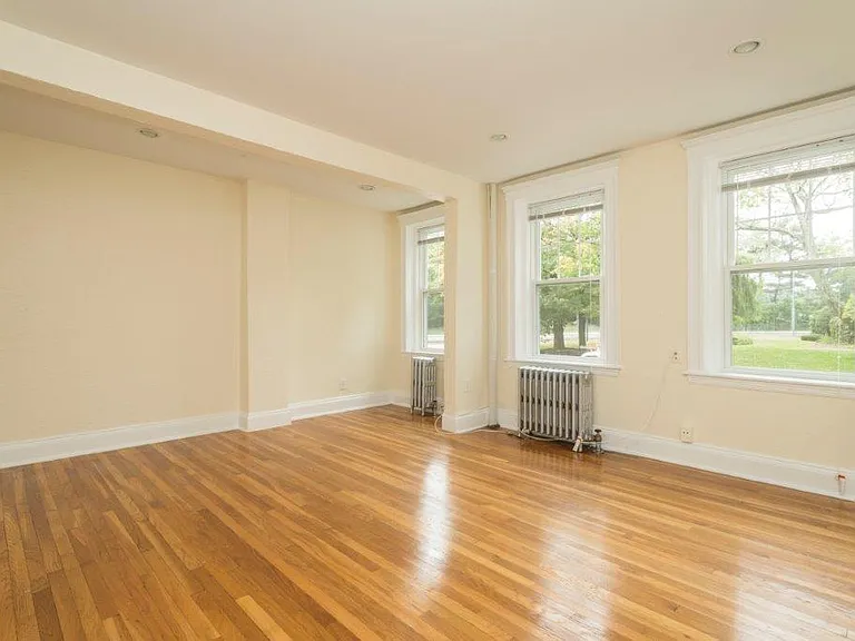 288 Chestnut Hill Ave #2 — Photo 3