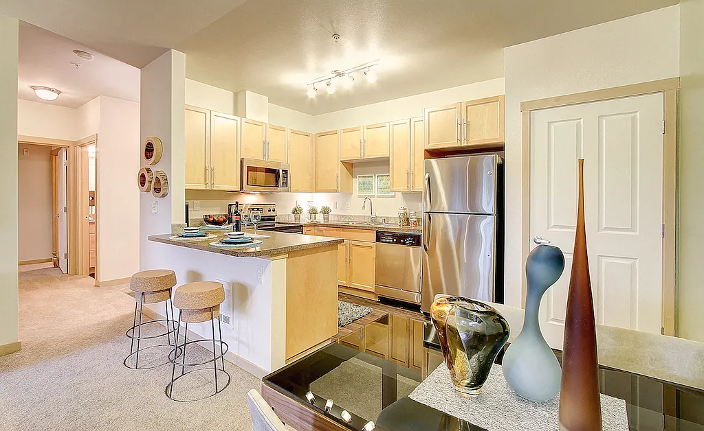 Newberry Square Apartments — Photo 3