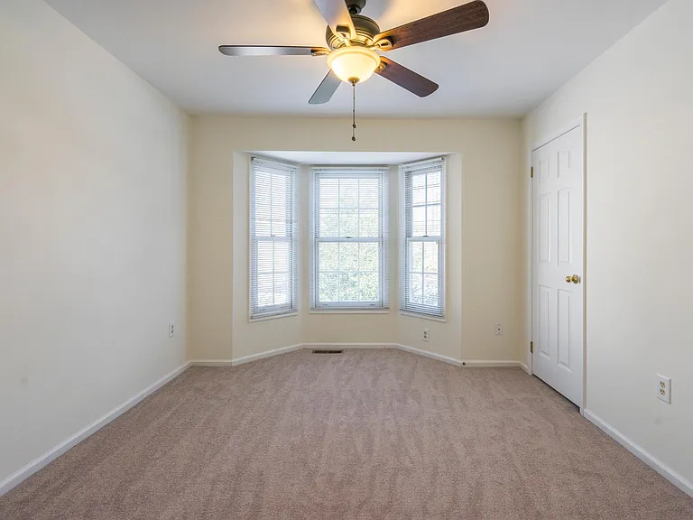 13 Sweetwater Cir — Photo 13