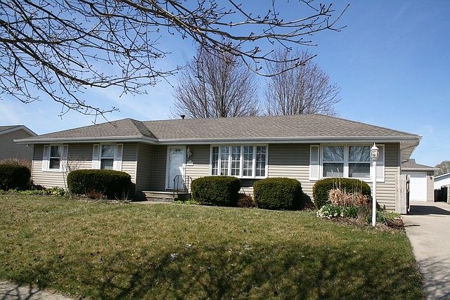 1st image of 2913 Art Schultz Dr