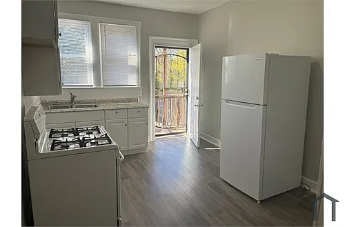 652 S 37th St Photo 1