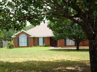 367 Ridgeway Dr, Cataula, GA 31804