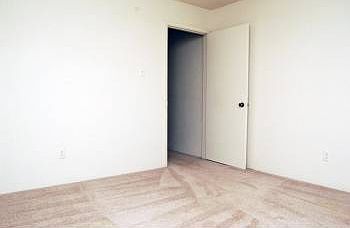 5th image of 4201 Boyett St APT C