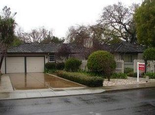 15 Lloyden Dr, Atherton, CA 94027