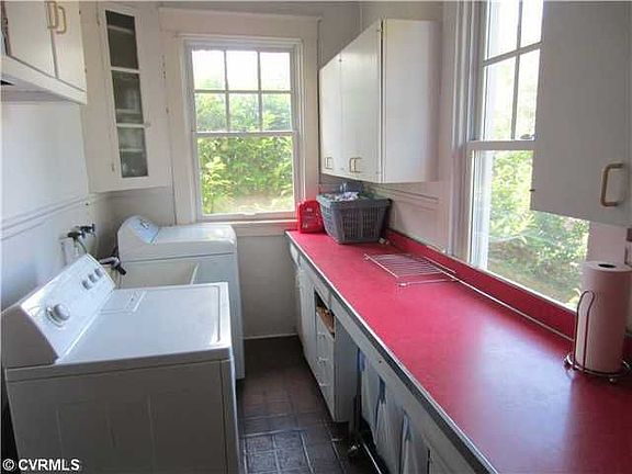 5th image of 607 W 33rd St