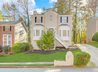 741 Guide Post Ln, Stone Mountain, GA 30088