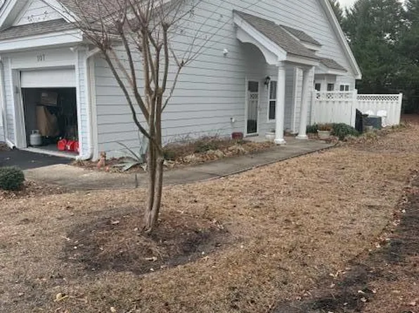 107 Darwin Court, Morehead City, NC 28557