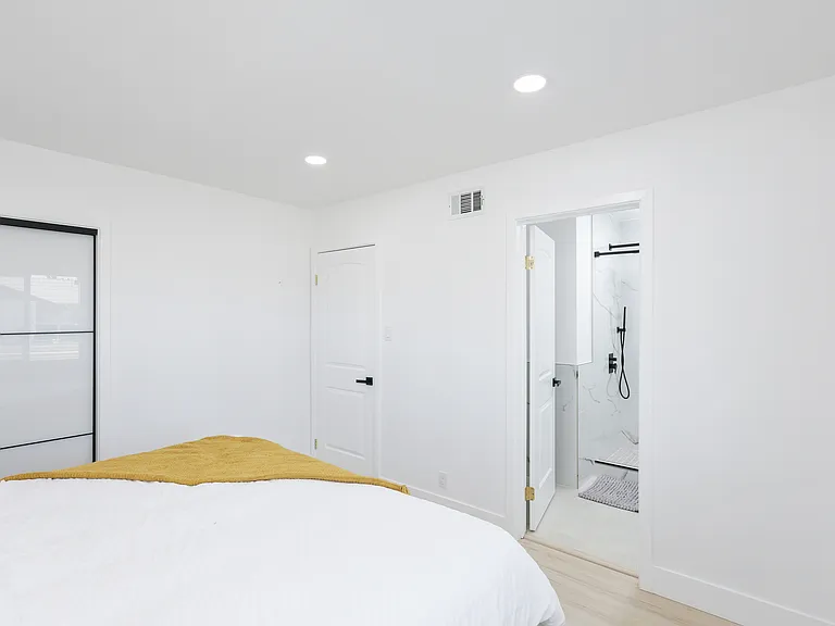 12662 Woodland Ln — Photo 44