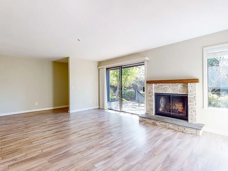 372 Los Alamos Rd — Photo 4
