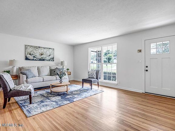 3rd image of 3176 GREEN ARBOR Place