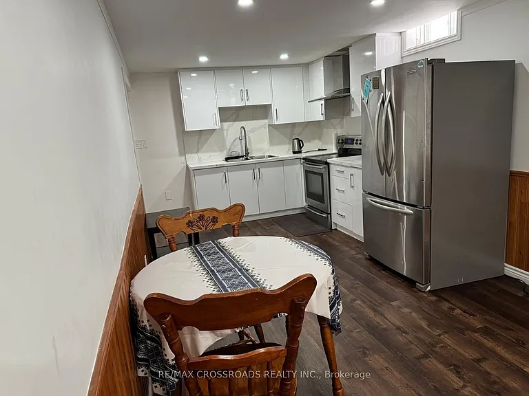 14 Romano Cres #LOWER — Photo 13