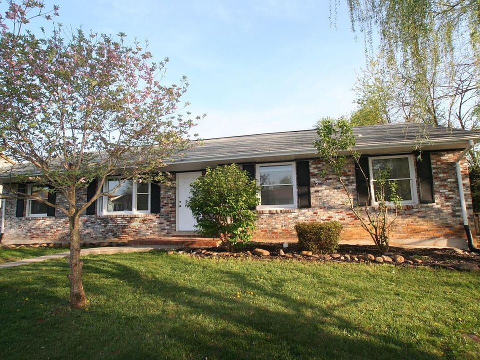963 Stuart Dr.