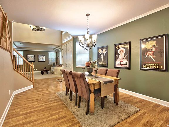 4th image of 200 Silverstone Ct