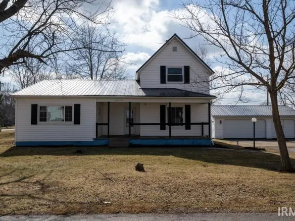 6595 W Maple St, Kimmell, IN 46760