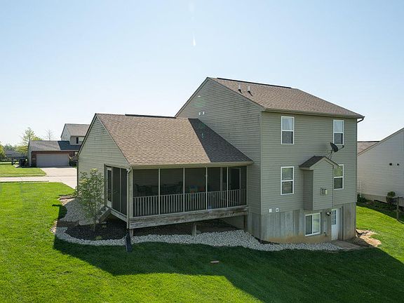 3rd image of 10334 Petersburg Ct