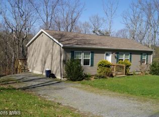 200 Colonial Dr, Berkeley Springs, WV 25411