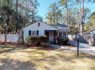 809 Pine Acres Dr, Florence, SC 29501