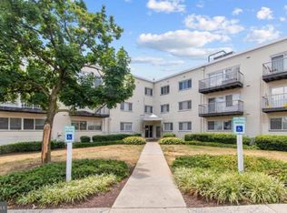 1001 Chillum Rd APT 101, Hyattsville, MD 20782
