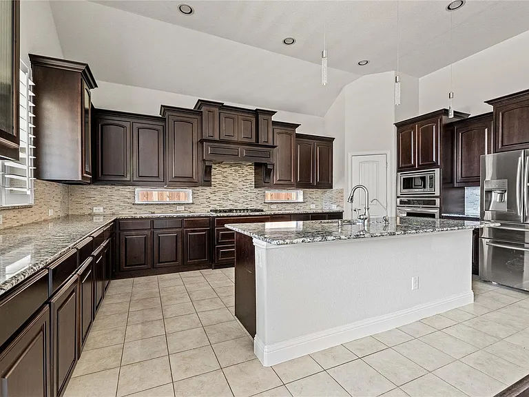 765 Philmont Rd — Photo 11