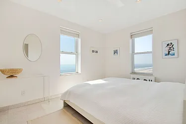 Sold by Arden Group International