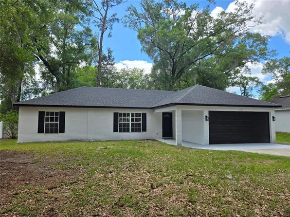 1160 W New York Ave, Orange City, FL 32763