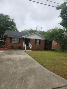 (Undisclosed Address), Elizabeth City, NC, 27909