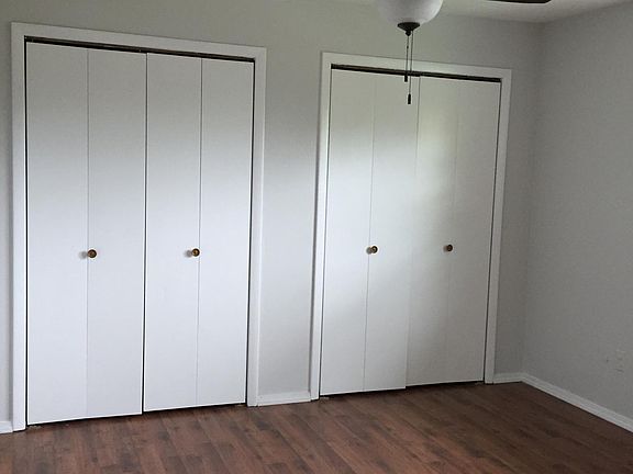 3rd image of 519 W Hillside Dr APT 3