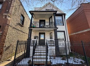 3505 W Montrose Ave, Chicago, IL 60618
