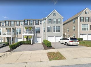 2123 Red Fox Dr, Hummelstown, PA 17036