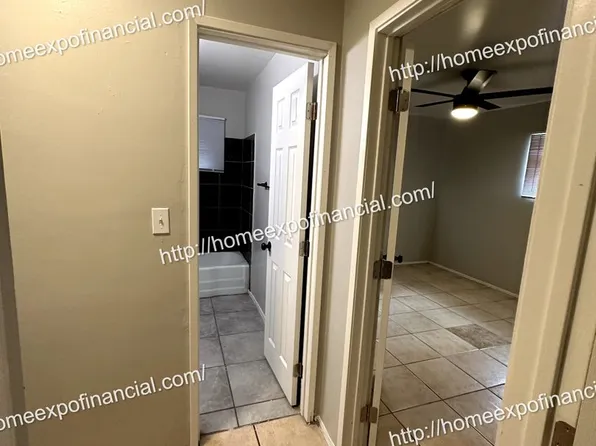 25256 1/2 Bessant St, San Bernardino, CA 92404