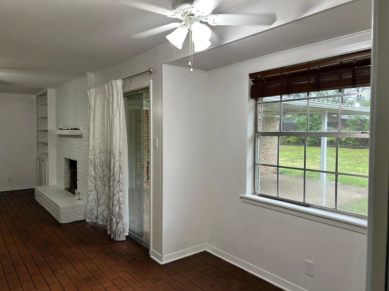 3 bed, 1769 sqft, $1,800 — Photo 3