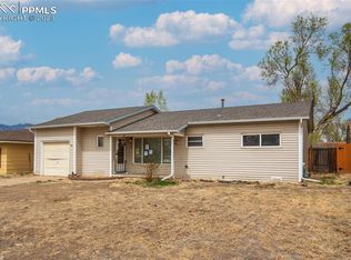 136 Davie Dr, Colorado Springs, CO 80911