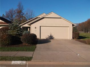 21600 Oak Bark Trl, Strongsville, OH