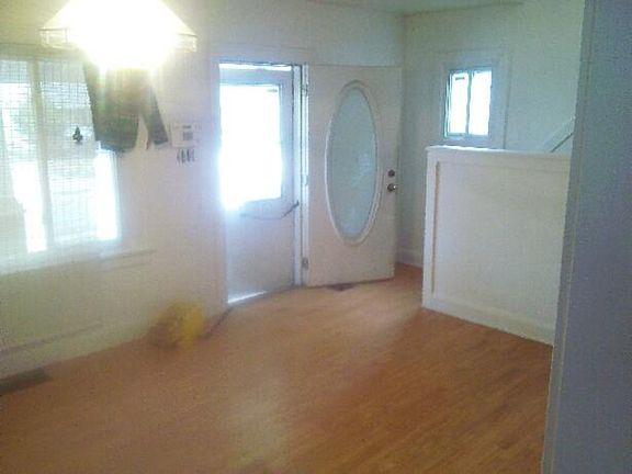 4th image of 263 Nashoba Ave