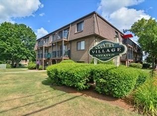 800 County Street 6, Taunton, MA 02780