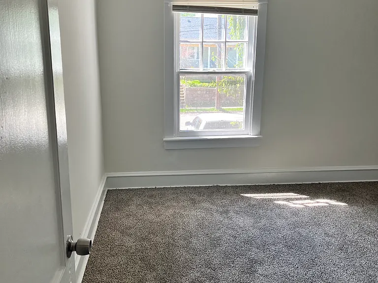2935 Meyer Ave #3 — Photo 9