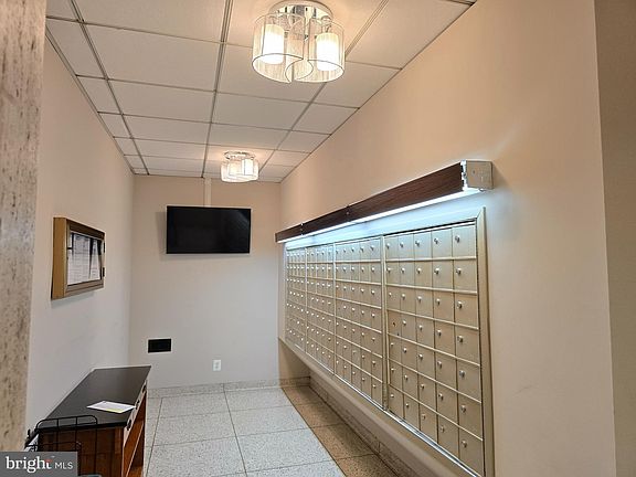 3rd image of 1435 4th St SW APT B712